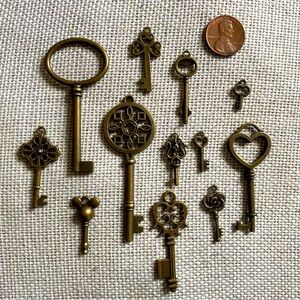 Skeleton Keys for costumes, arts and crafts or cosplay